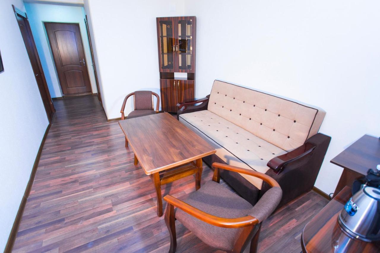Reikartz Surxon Termez Hotel Ngoại thất bức ảnh